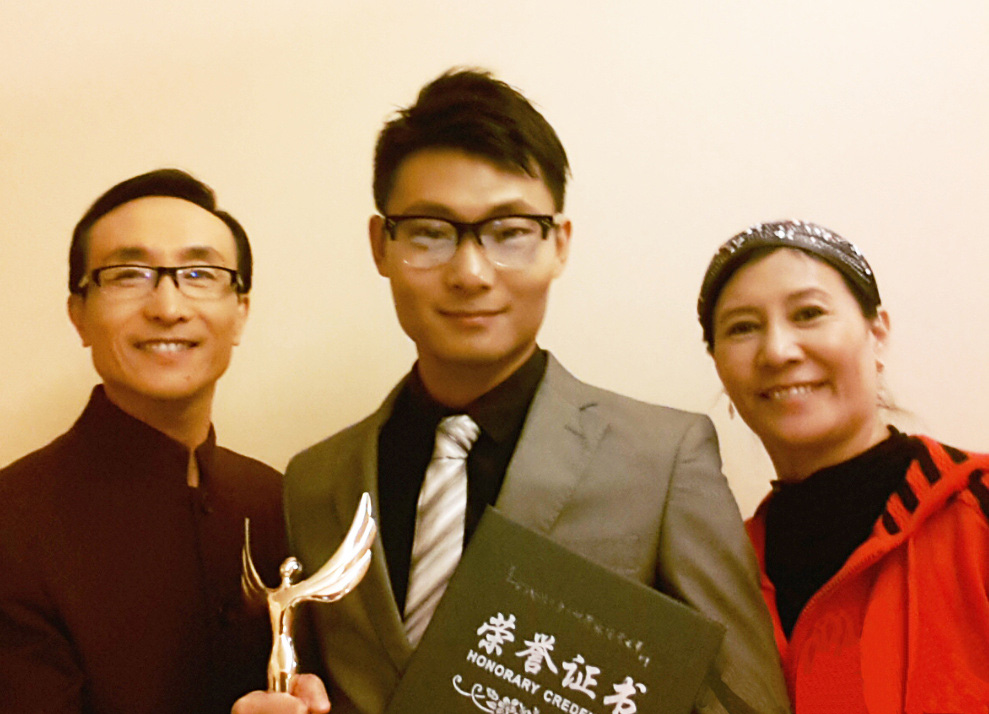 巩汉林儿媳黄一惠，被公婆催婚又催生，连生两女终完成公公心愿