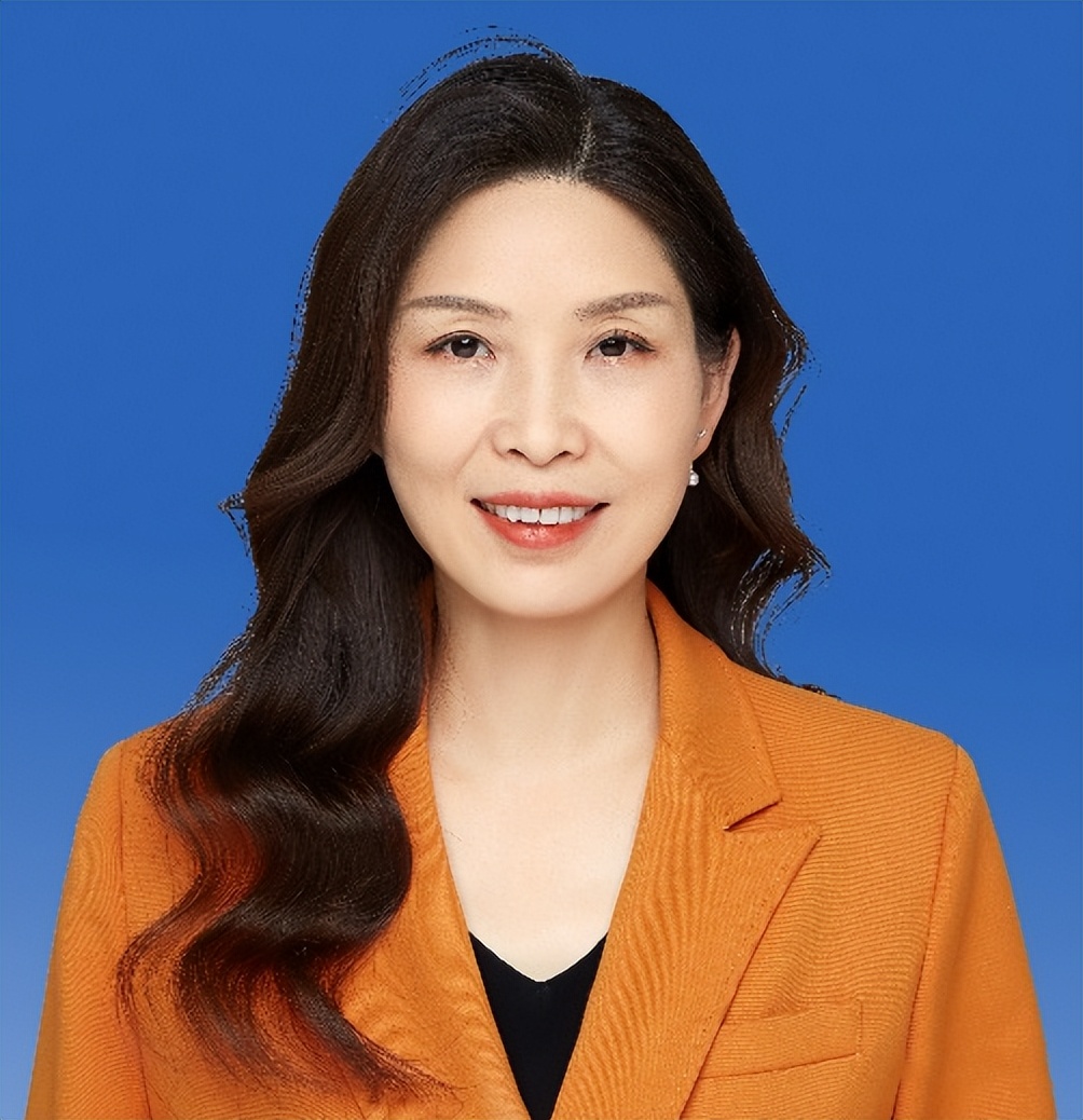 学界首位、大陆唯一！又一国际“最高”荣誉公布，河南女教授入选！