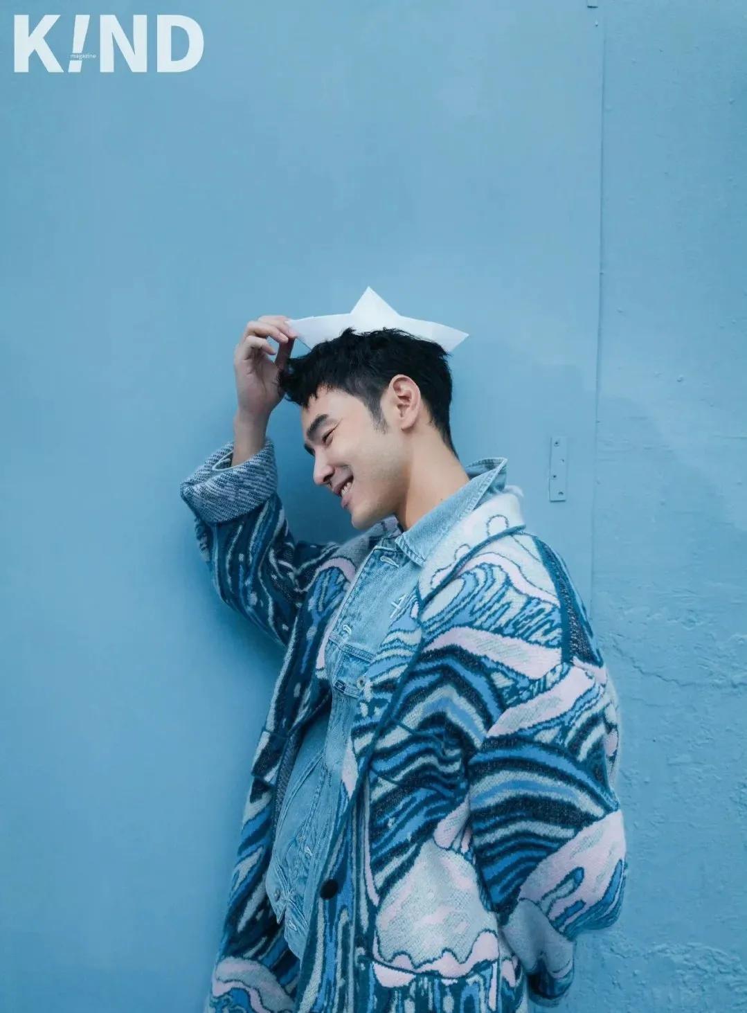 古装丑男？不，现代美男