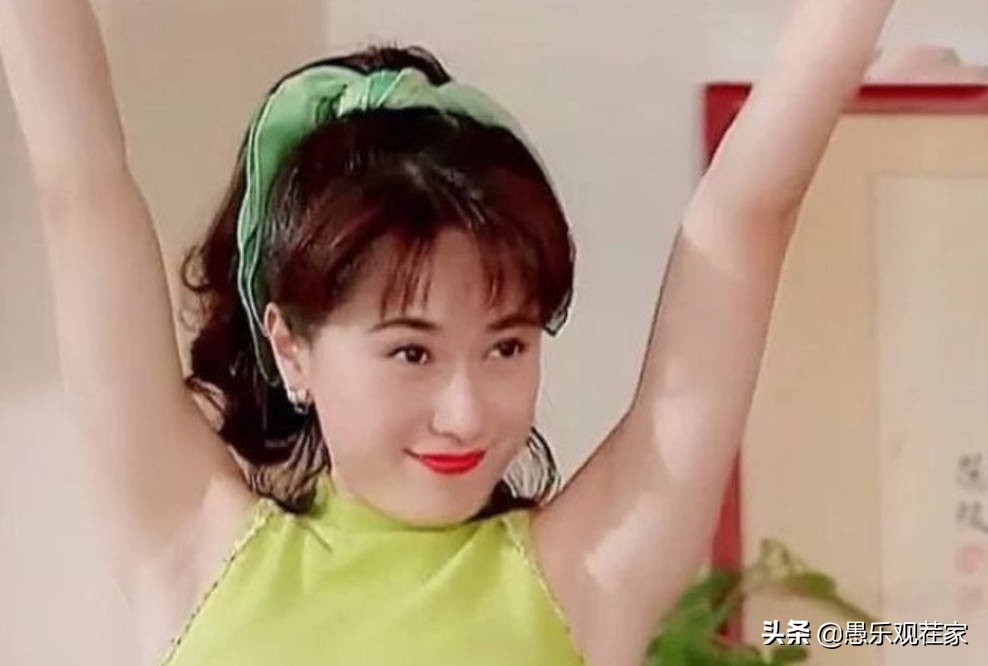 比刘亦菲还美的“仙女姐姐”，追爱半生离婚两次，如今57岁仍单身