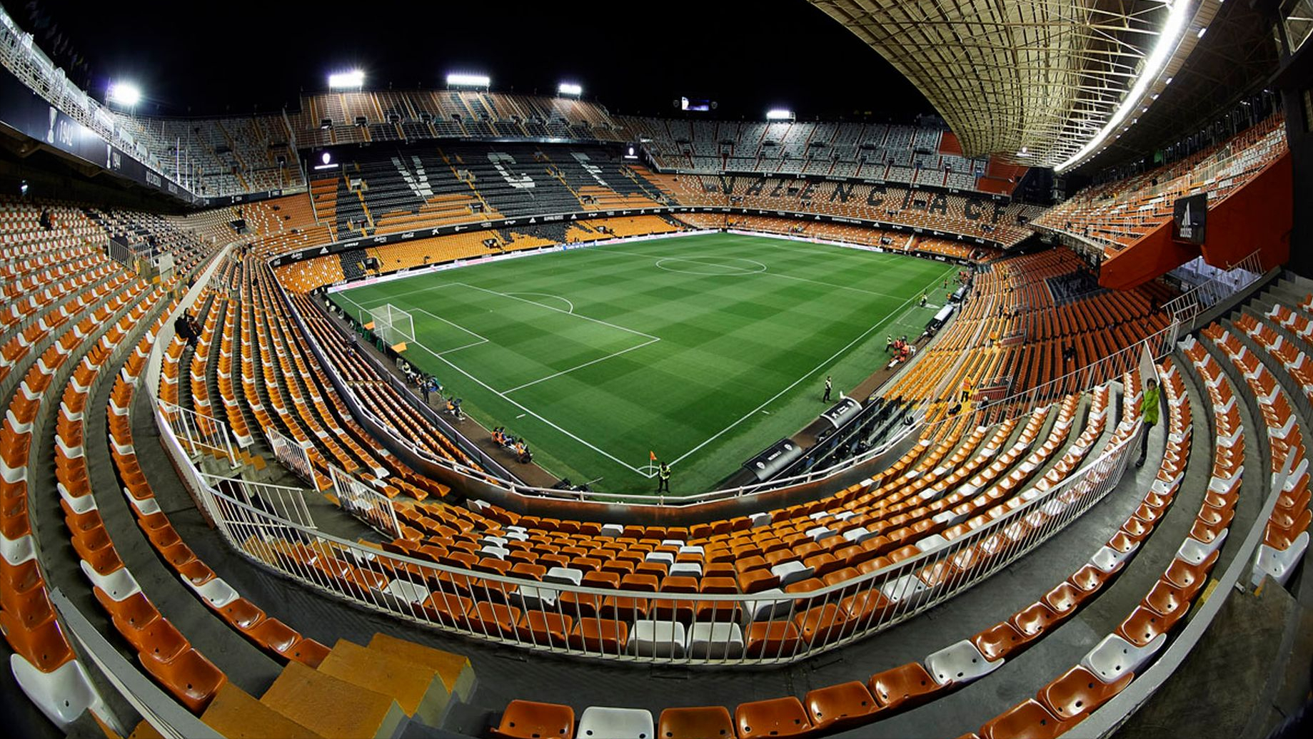 塔利亚球场mestalla新圣马梅斯球场是位于西班牙毕尔巴鄂的专用足球场