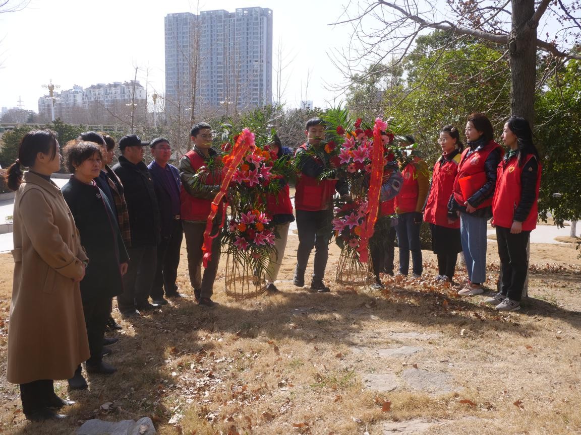 王家营街道：冬训课堂进小区 雷锋精神大弘扬