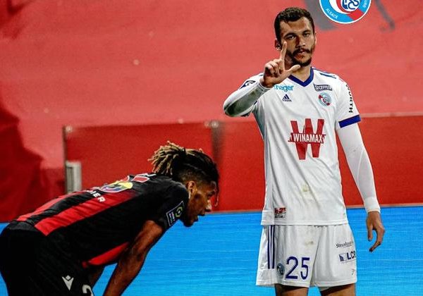 伊布在法甲大杀四方（法甲新伊布一年半贡献37球！1米97的大中锋：会是下一个豪门惊喜）