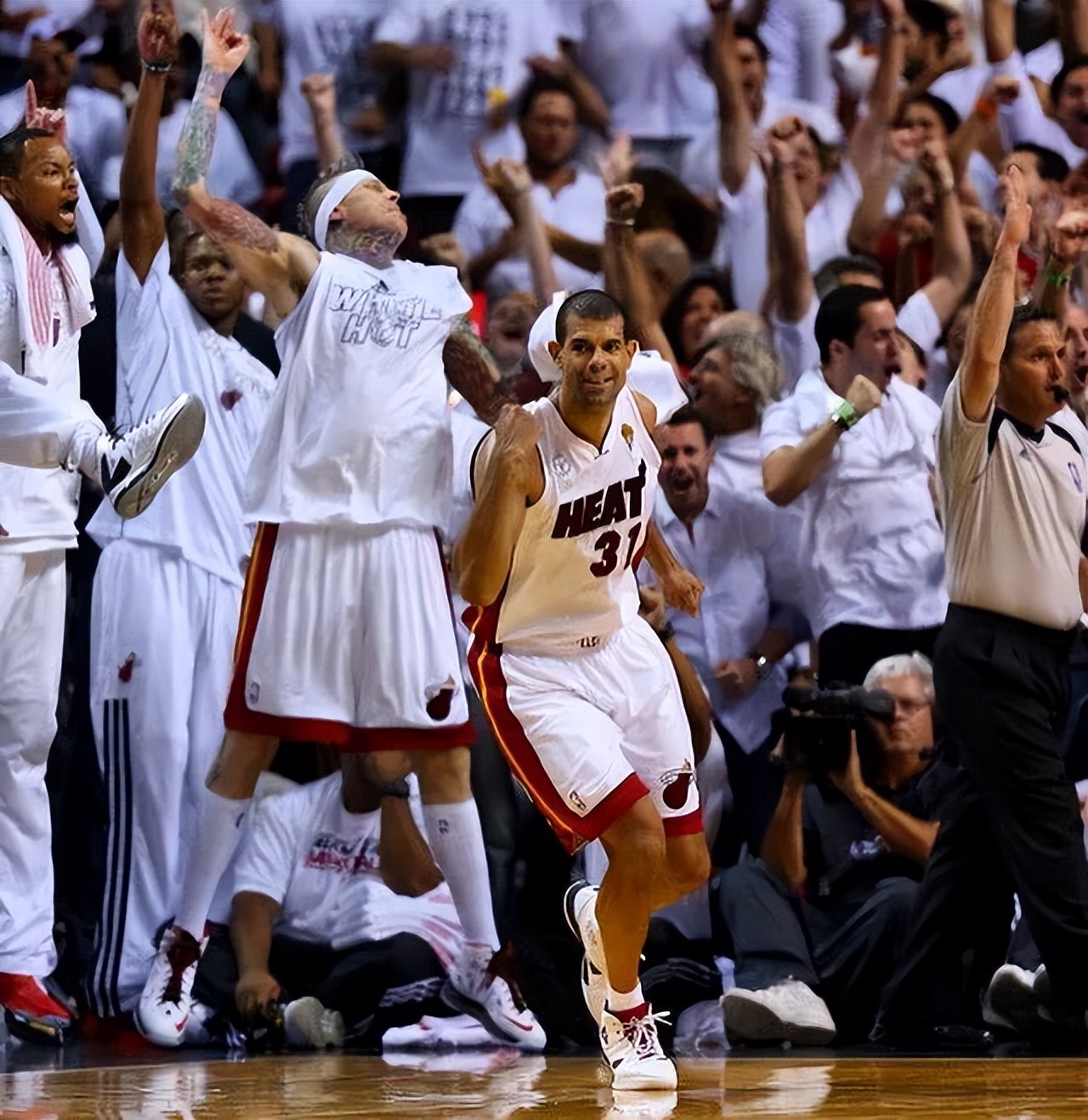 nba有哪些人躺贏冠軍（你知道巔峰期喬丹科比和詹姆斯的替補都是誰嗎？誰躺贏冠軍最多？）