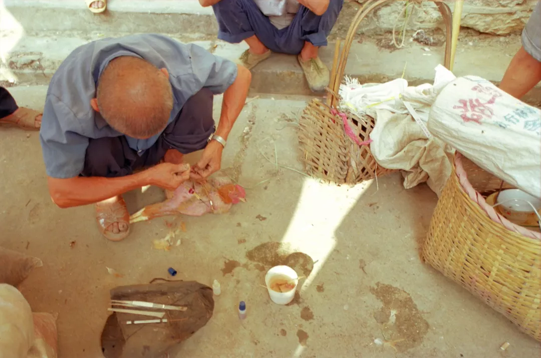 街头篮球潘伟(这些风靡80年代中国的行当，正在一个一个消失)