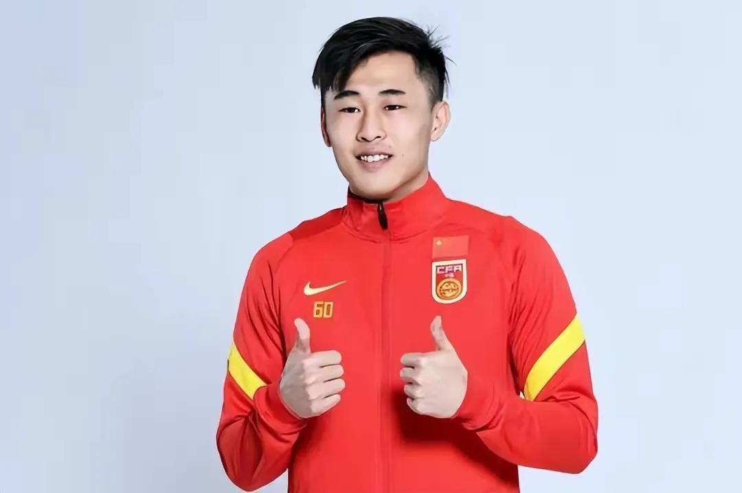 中超元年發(fā)生了什么（病入膏肓！中超元年冠軍即將解散 國足當紅炸子雞有望留洋）