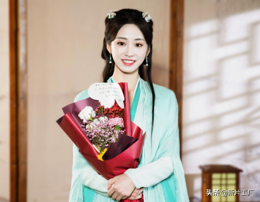 《琉璃》开机3年，“小银花”挑大梁演女主，新剧人设好像璇玑