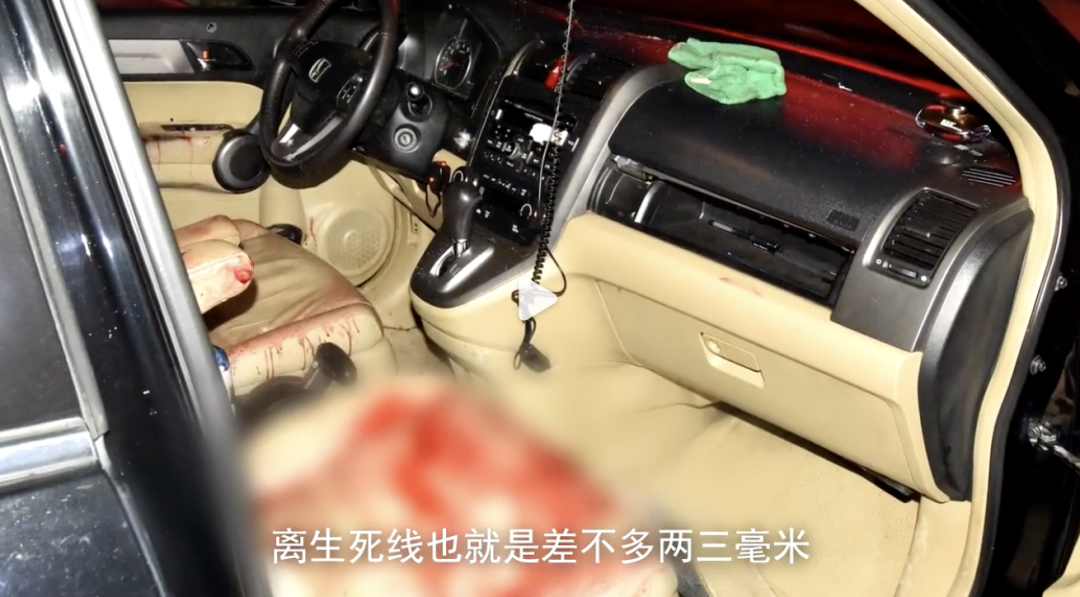 吸毒男星复出拿影帝，缉毒警察的命谁来还