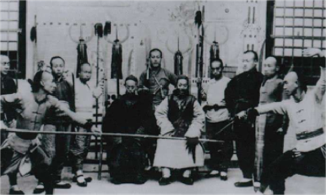 一代宗师霍元甲，42岁病逝后，其子孙后代现状如何？