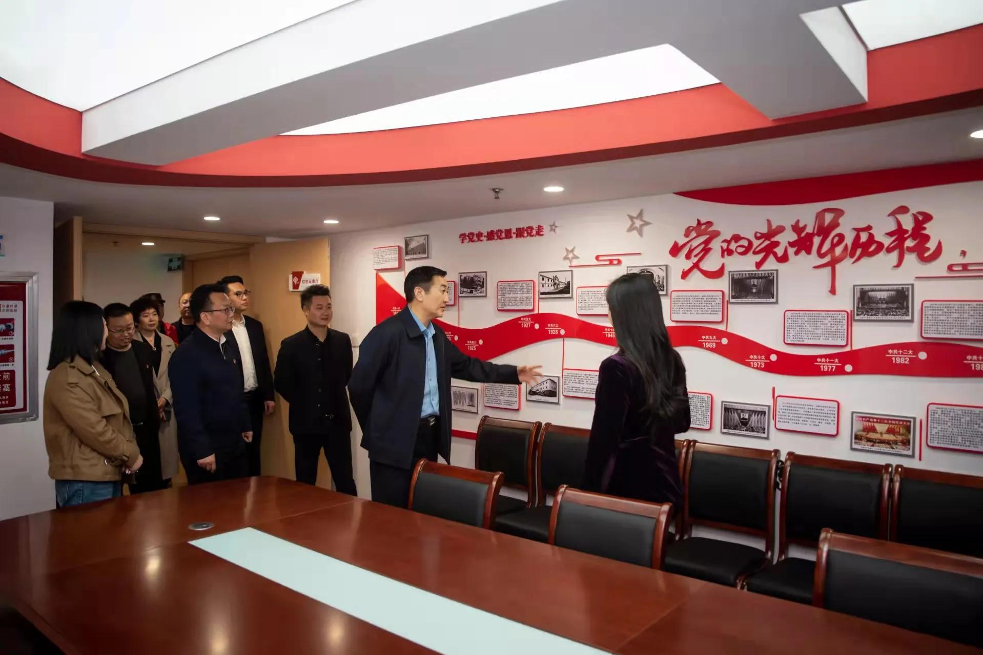 “共建共治共享”社区治理新格局“便民惠民助民”社区志愿新理念