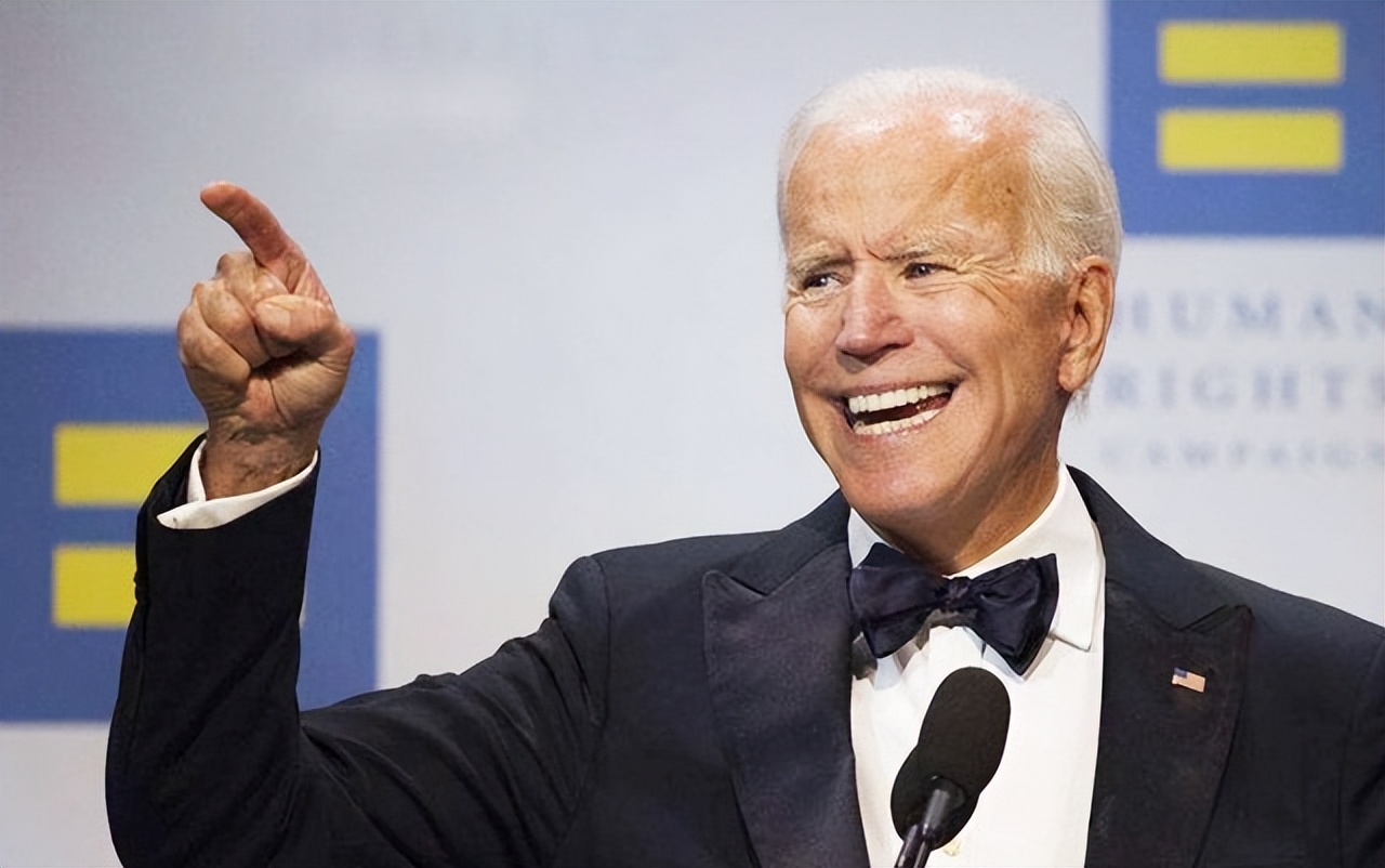 ����������ڿ���������һʯ����ȴ����Ȧ�ף��й������ðݵǵó�