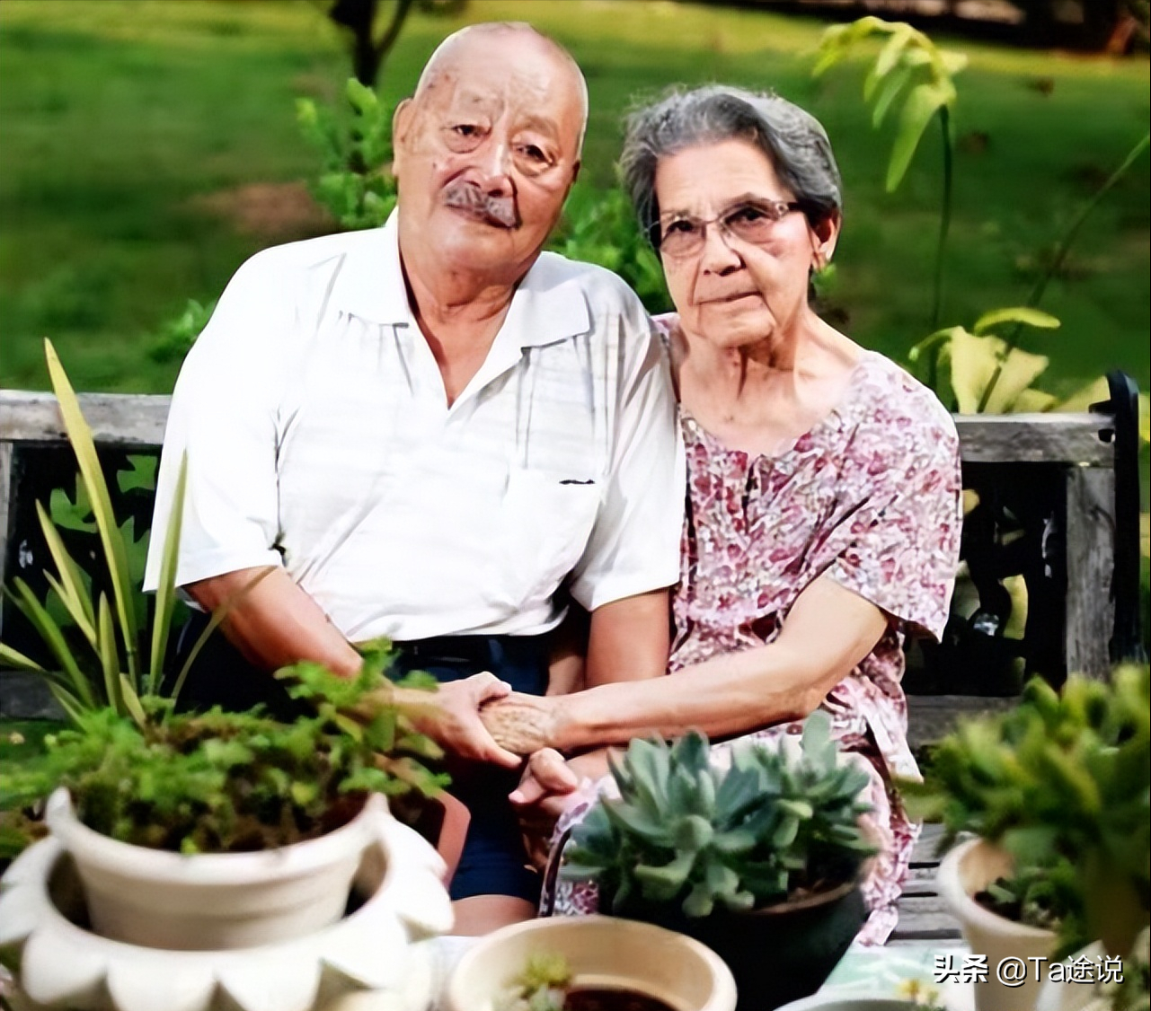 26岁法国女孩爱上中国已婚男人，单身苦等55年后，83岁嫁给心上人