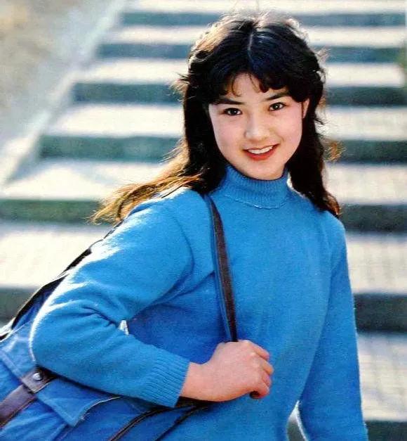 演员任冶湘:20岁一炮而红,嫁普通丈夫,如今咋样了?