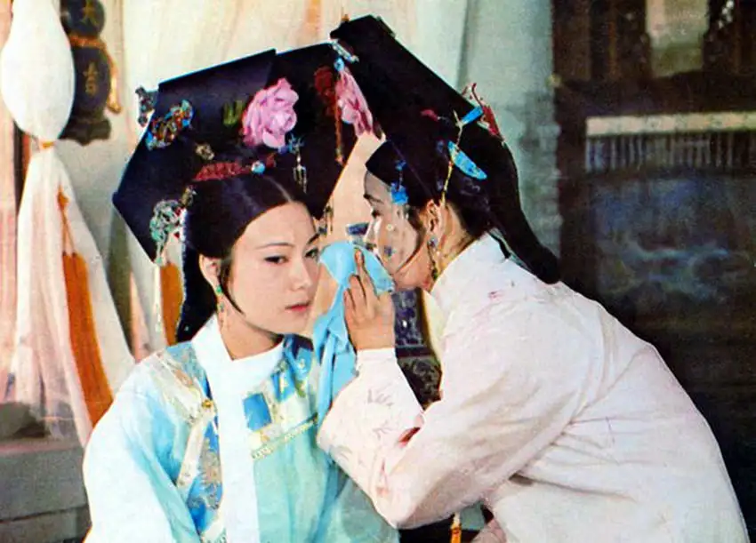 12位女星的清宫造型 颜值高也不定能驾驭 哪位是你的白月光