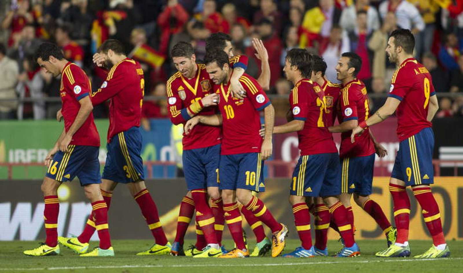 西班牙球队皇家为什么西(海岛足球——西甲球队皇家马略卡，来自西班牙的巴利阿里群岛)