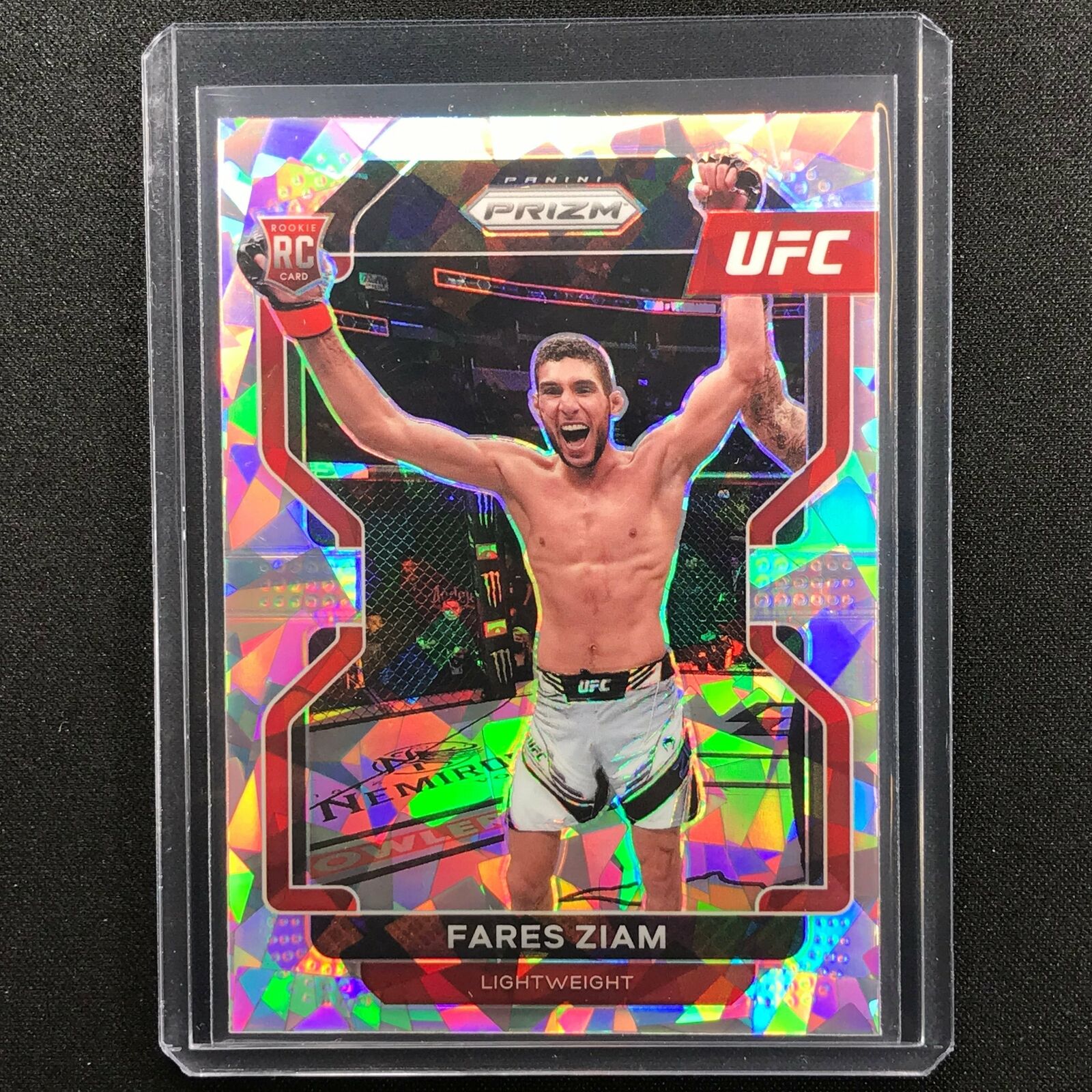 prizm2022世界杯(RC选手能力值测评！2022 Panini Prizm UFC MMA Cards)