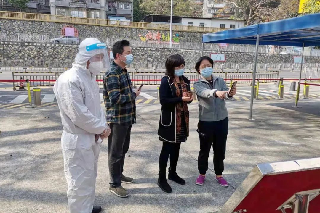 深圳第二实验学校｜师生封闭管理，头发长了咋办？