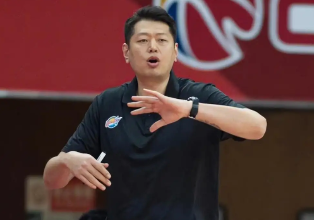 cba外援哈达迪在哪个队(正式确定！NBA名将加盟CBA冠军球队，试训广东宏远被拒，携手名宿)