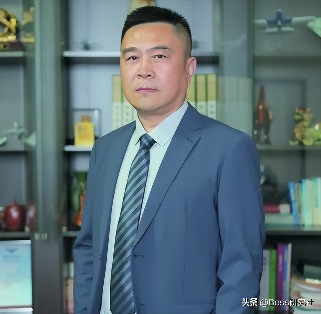 湖北随州新晋富豪李光平发家史，从农村走出的学霸，如今身价42亿