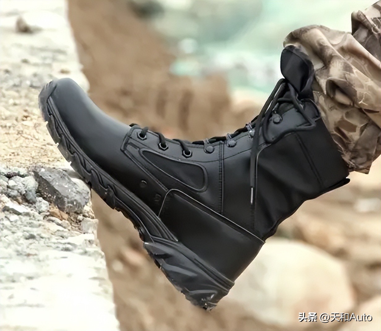 什么是suv（SUV虽然不是越野车可却有着很深的渊源，但别开这种车去越野哦）