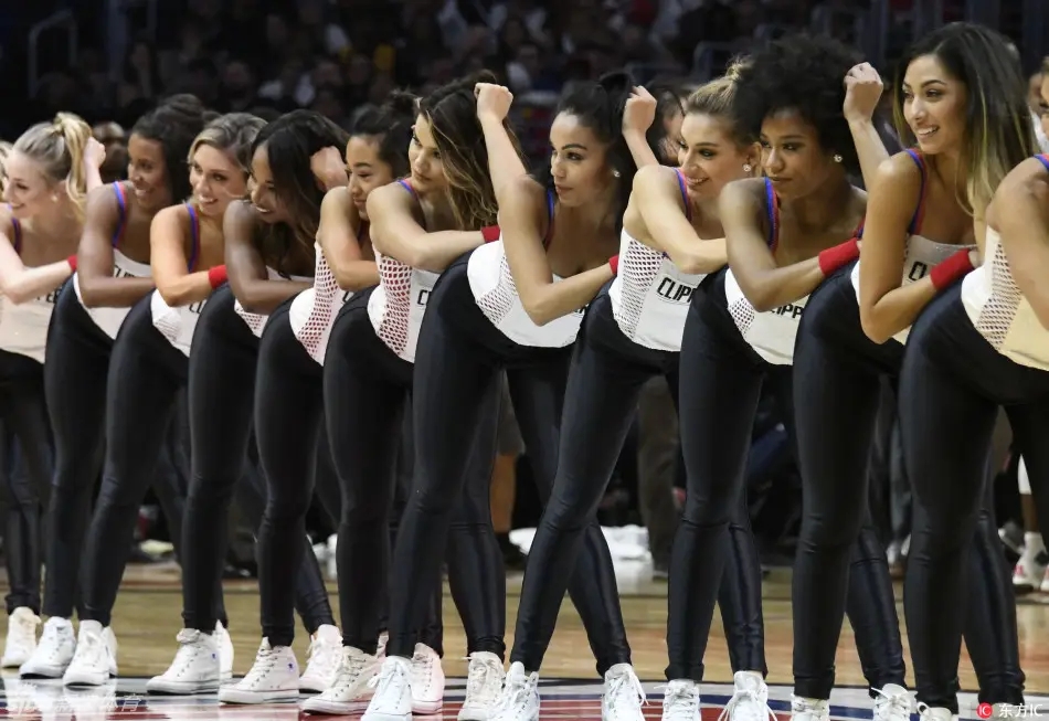 nba啦啦队有哪些活力(CBA篮球宝贝肤白貌美，NBA篮球宝贝热辣紧致，5方面体验存在差别)