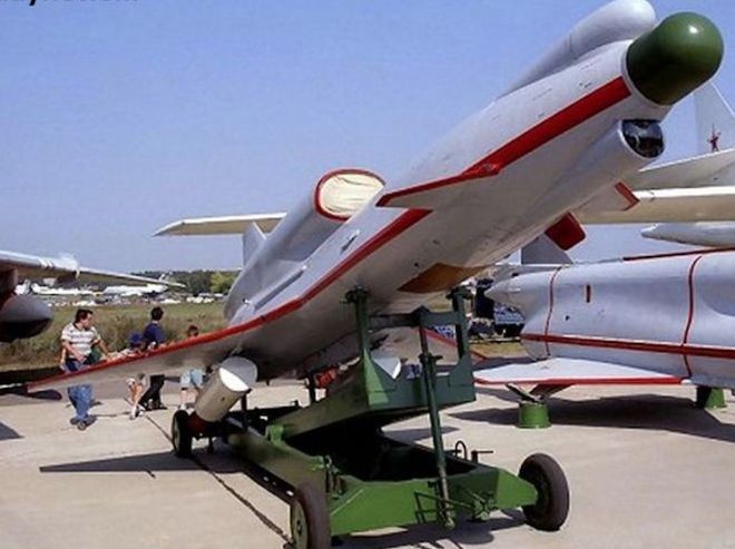 �����վ���ѧ�����й����˻��ѳ�����һ��������Ϊ�γ��˵���β��