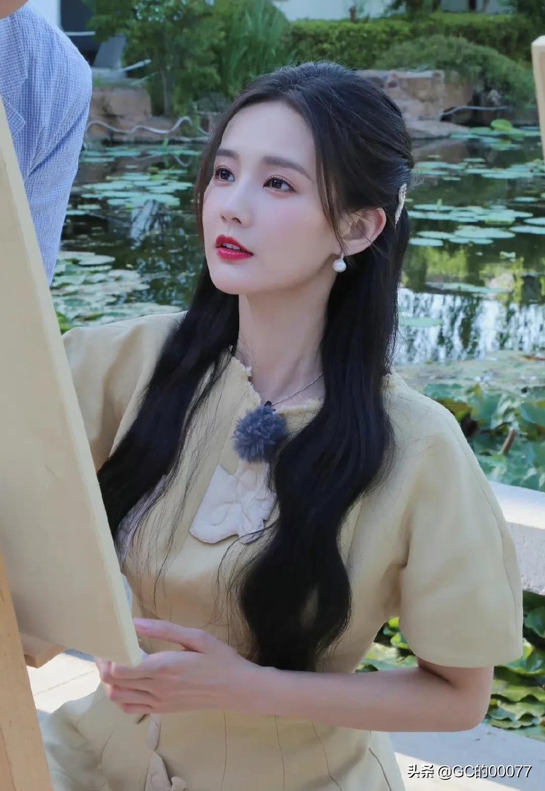 明星图片李一桐