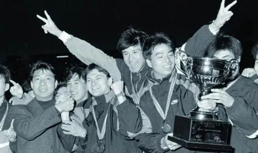 1994世界杯完全賽果（1995甲A回顧：申花提前奪冠，范志毅金靴MVP，保衛(wèi)成都，遼足降級）