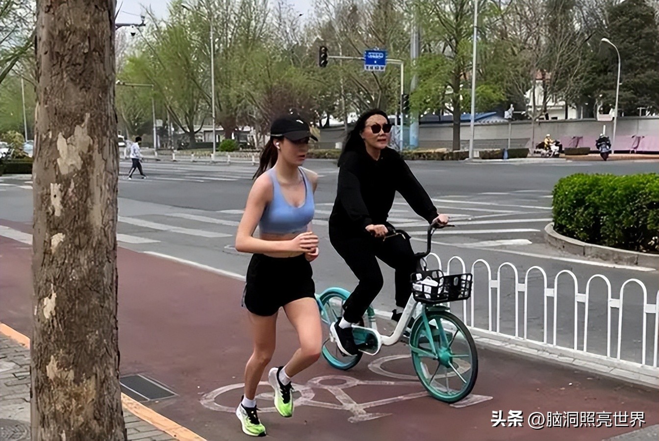 雙重國籍谷愛凌（？谷愛凌在短短幾個月就“跌落神壇”，背后的原因令人深思）