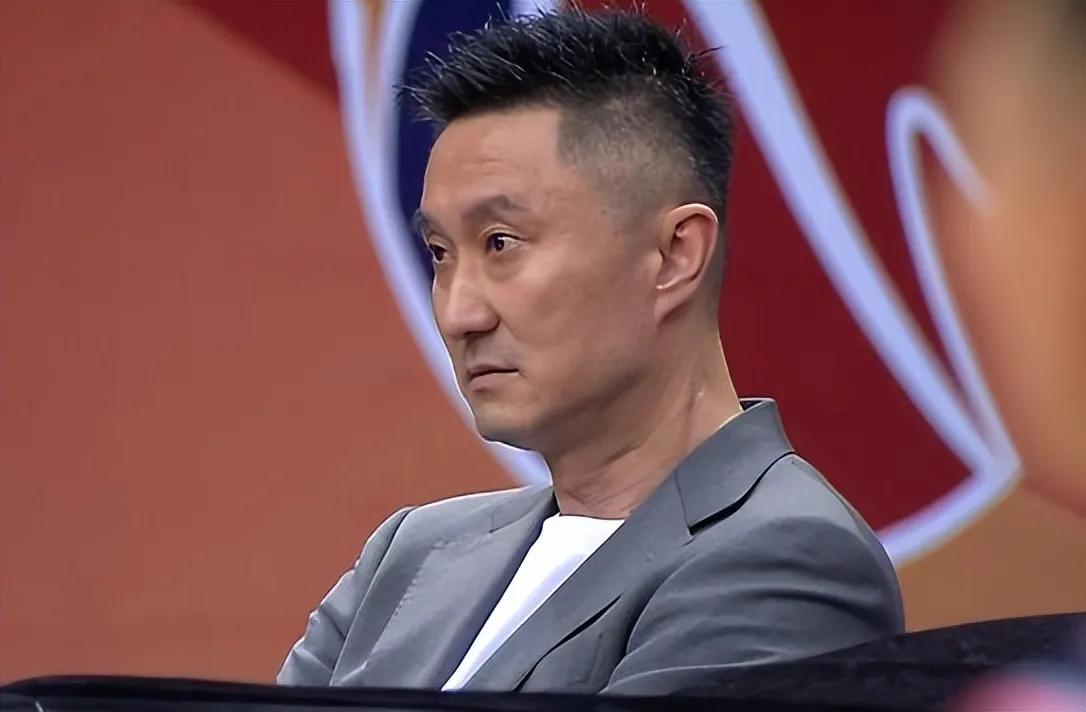 cba比賽為什么電視不轉播（廣東隊消息！體育臺停播真相，趙睿傷口加重，杜鋒執教風格變化！）