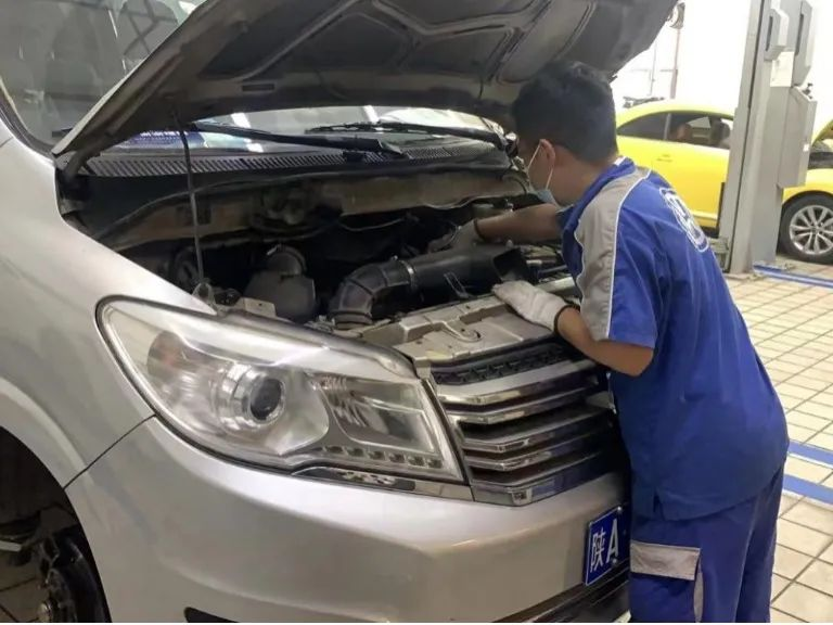 ����ǹܿ�չ��ʻԱ�ļ���������ȫ������ѵ��