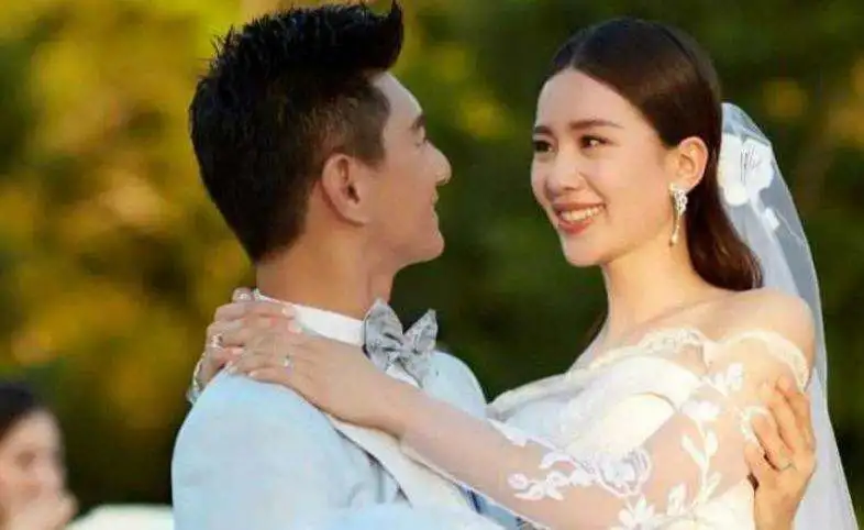 娱乐圈6对老夫少妻现状:方媛无经济实权,张纪中杜星霖依旧恩爱