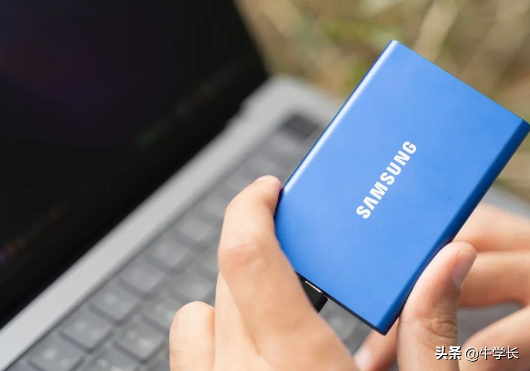 硬盘损坏前有哪些症状？已损坏硬盘数据怎么恢复？