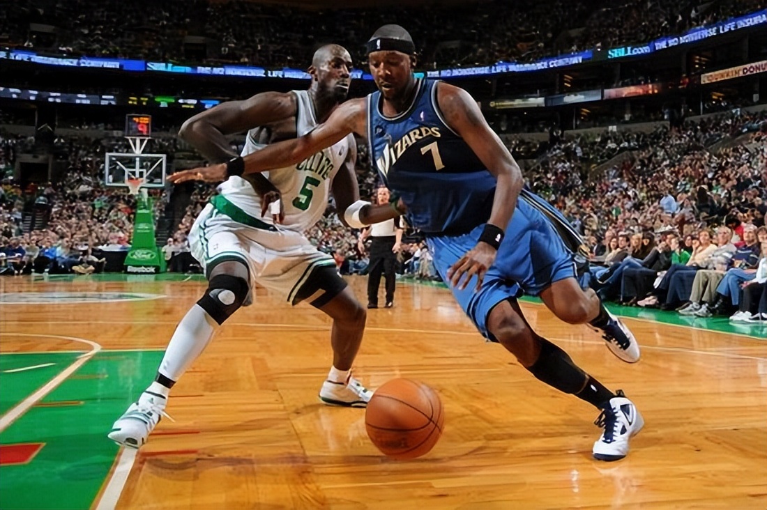 布拉切为什么不在nba打球（场均31+14+5，CBA内线大杀器，新疆夺冠功臣，为何27岁离开NBA？）