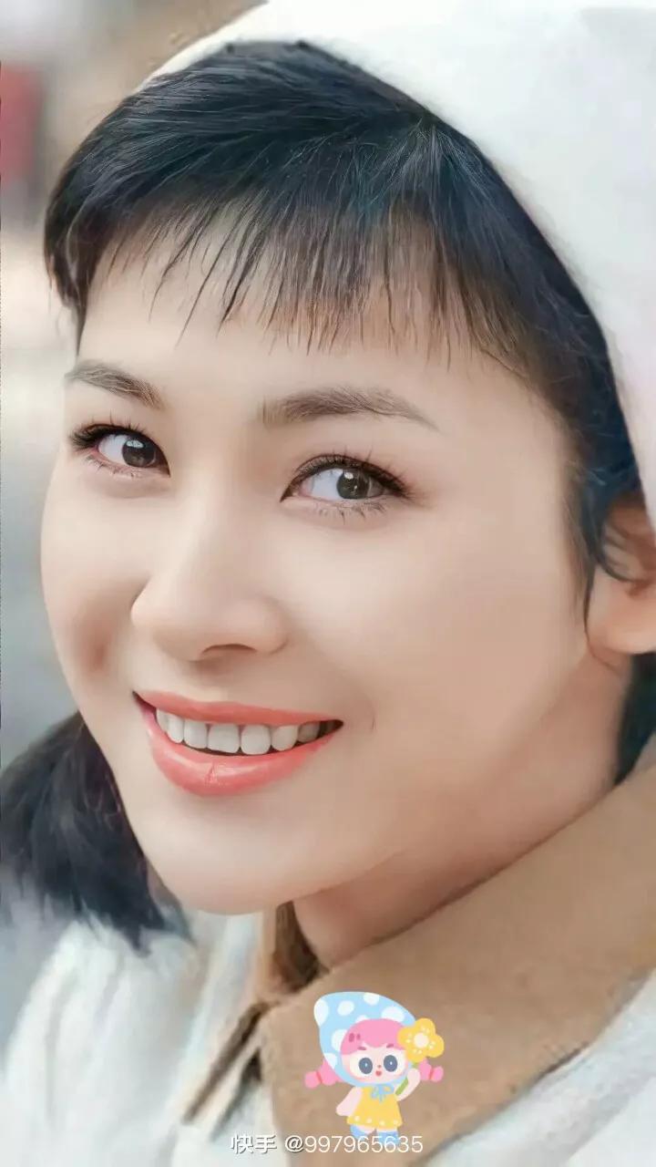 亮剑中田雨的扮演者童蕾