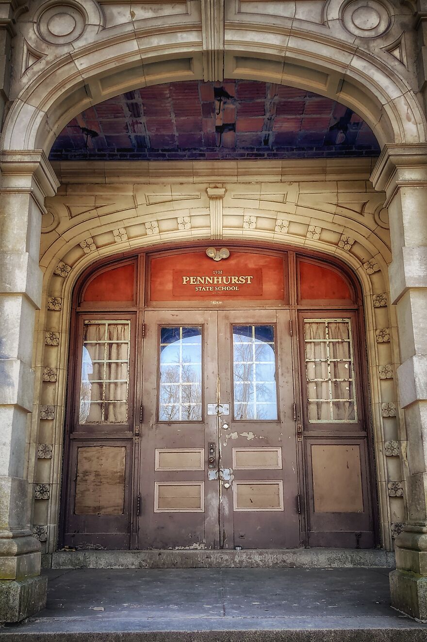 美国彭赫斯特州立学校：一个真实的恐怖故事