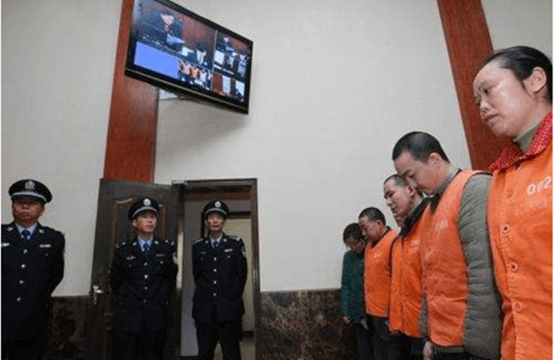 云南人贩子喻立香：拐卖33个婴儿，被判死刑后痛哭：我的孩子咋办