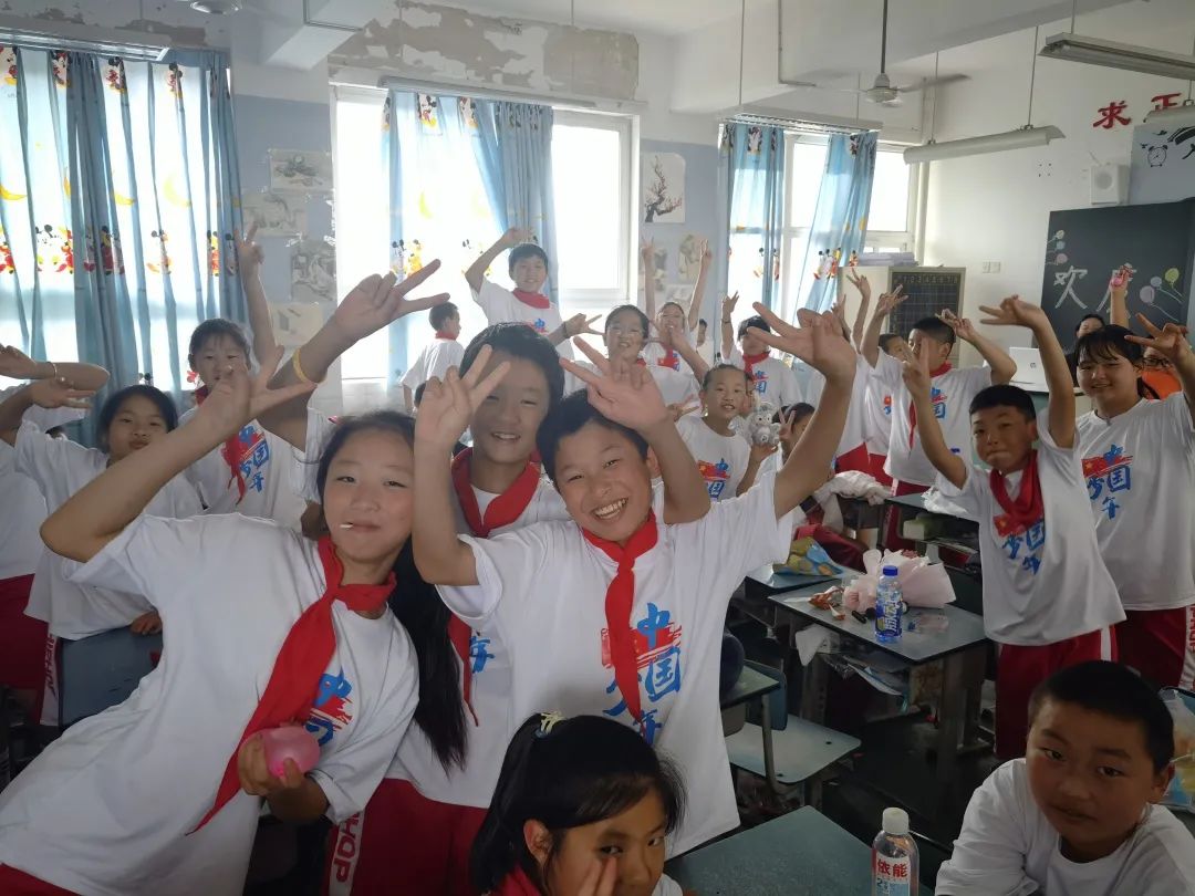 四川天府新区合江小学热烈庆祝“六一”国际儿童节