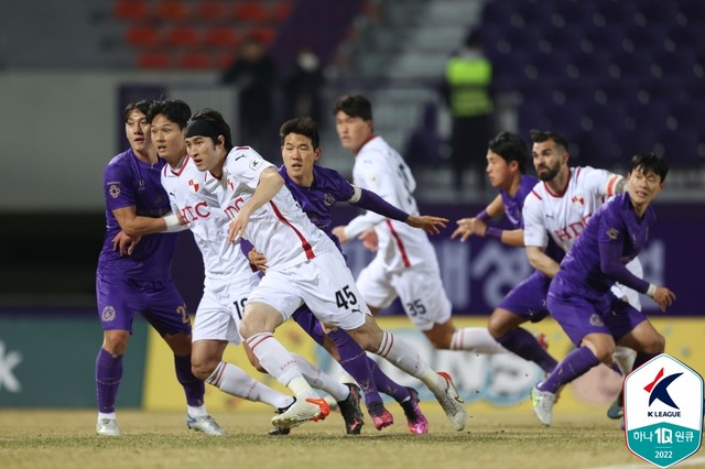 李升祐世界杯(「韩国足球周报」（2022.3.14~20）——李升祐重拾进球感觉)