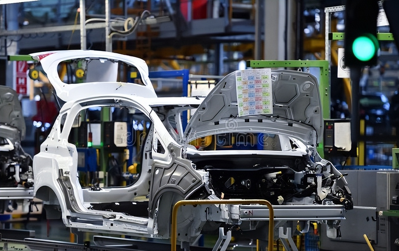 在技术变革与创新融合的前提下,全球汽车加工零部件产业将开始进入