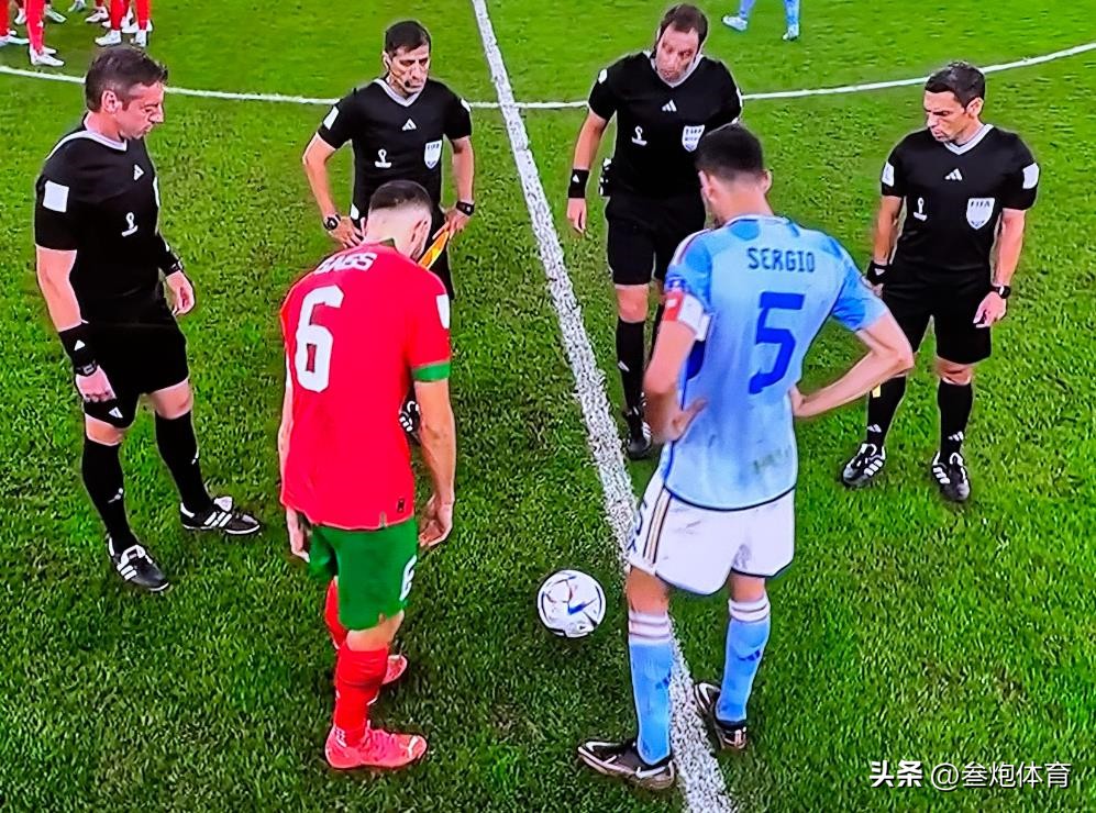 0-3！世界杯有争议：西班牙出局 阿根廷裁判有责任 恩里克气得跳起