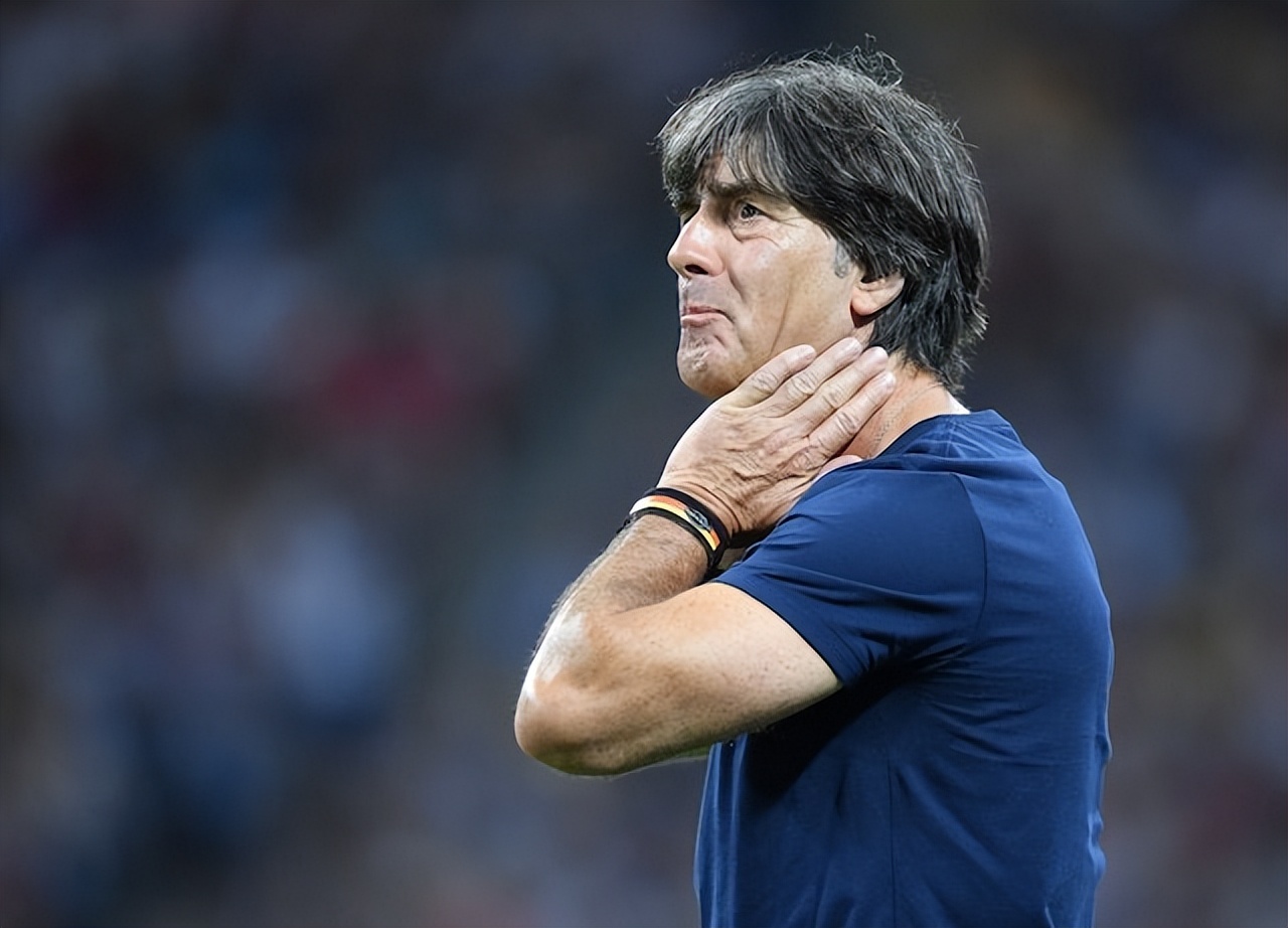 俄罗斯世界杯为什么没有德国（四星战车耻辱出局！从勒夫到弗利克，拜仁模式为何救不了德国？）