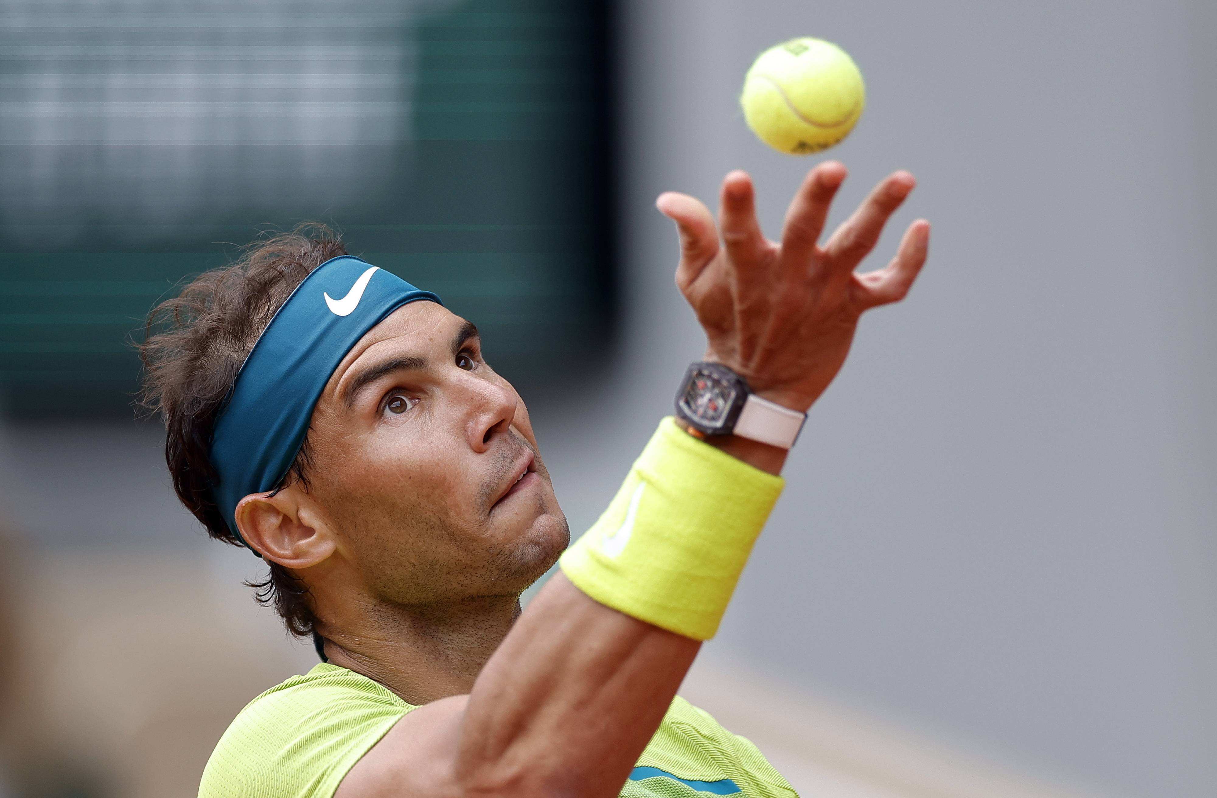 这是因为网球比赛一般都是在红土上举行的,而纳达尔的众多世界冠军中