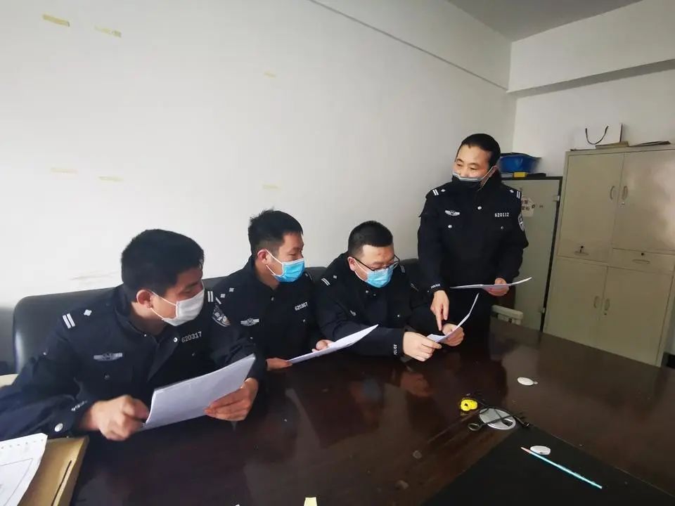 刘春红现状(吉林省“警爱民 民拥警”模范先进事迹展播：刘春红 闫民)