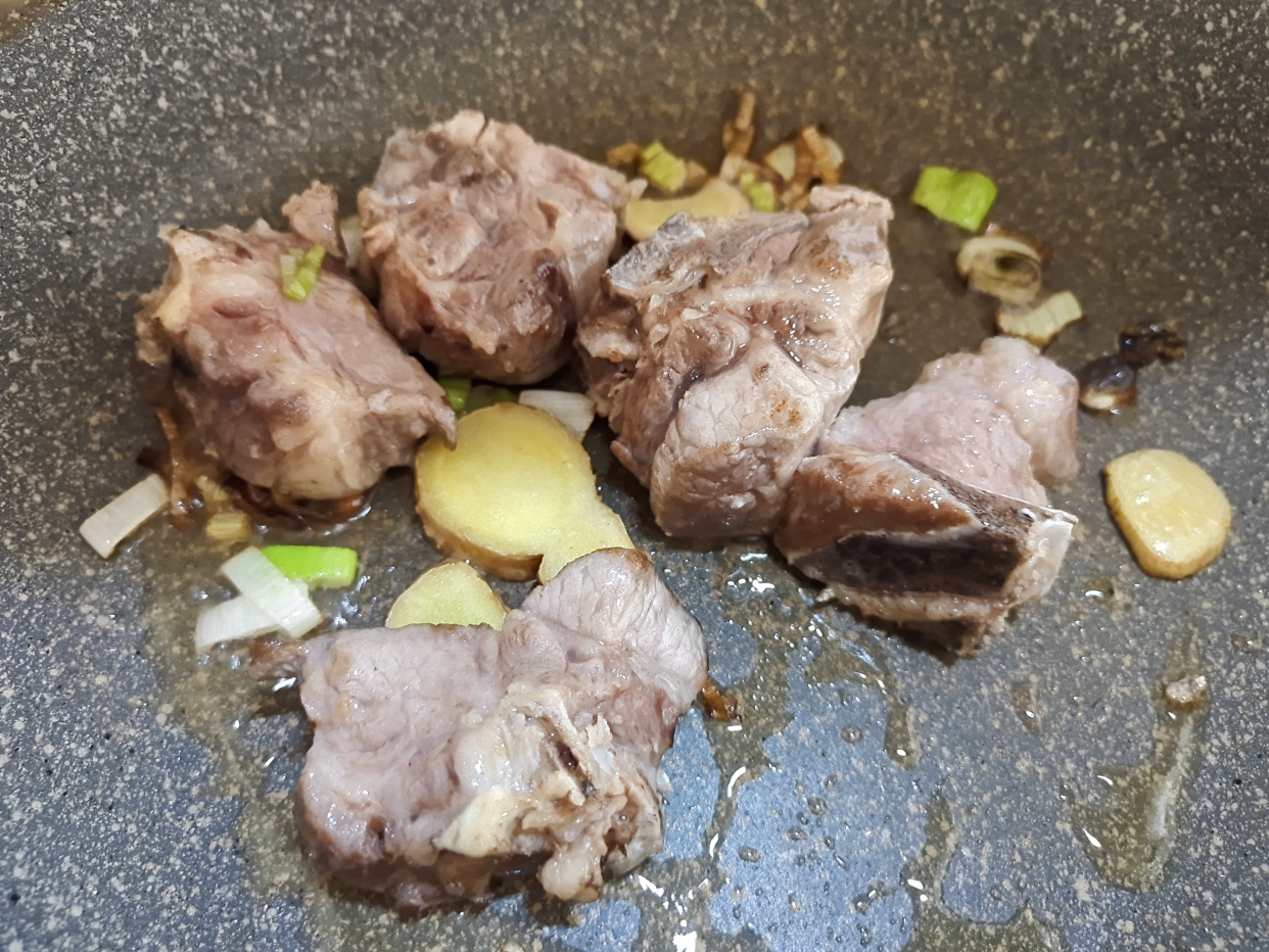 春天，多给孩子喝8种营养汤羹，钙含量高，营养丰富