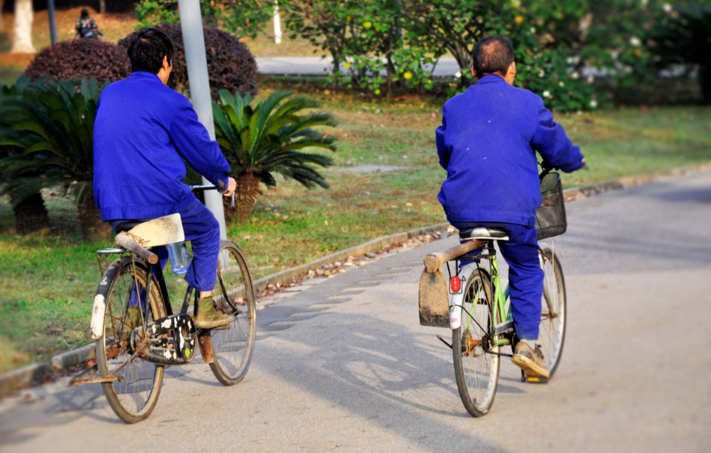超标电动车究竟有何危害，被“禁行”？新国标电动车设置合理吗？