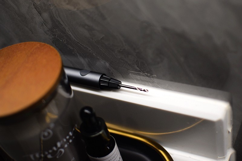 一支笔 一个工具 WOWSTICK PLAY锂电迷你电钻笔