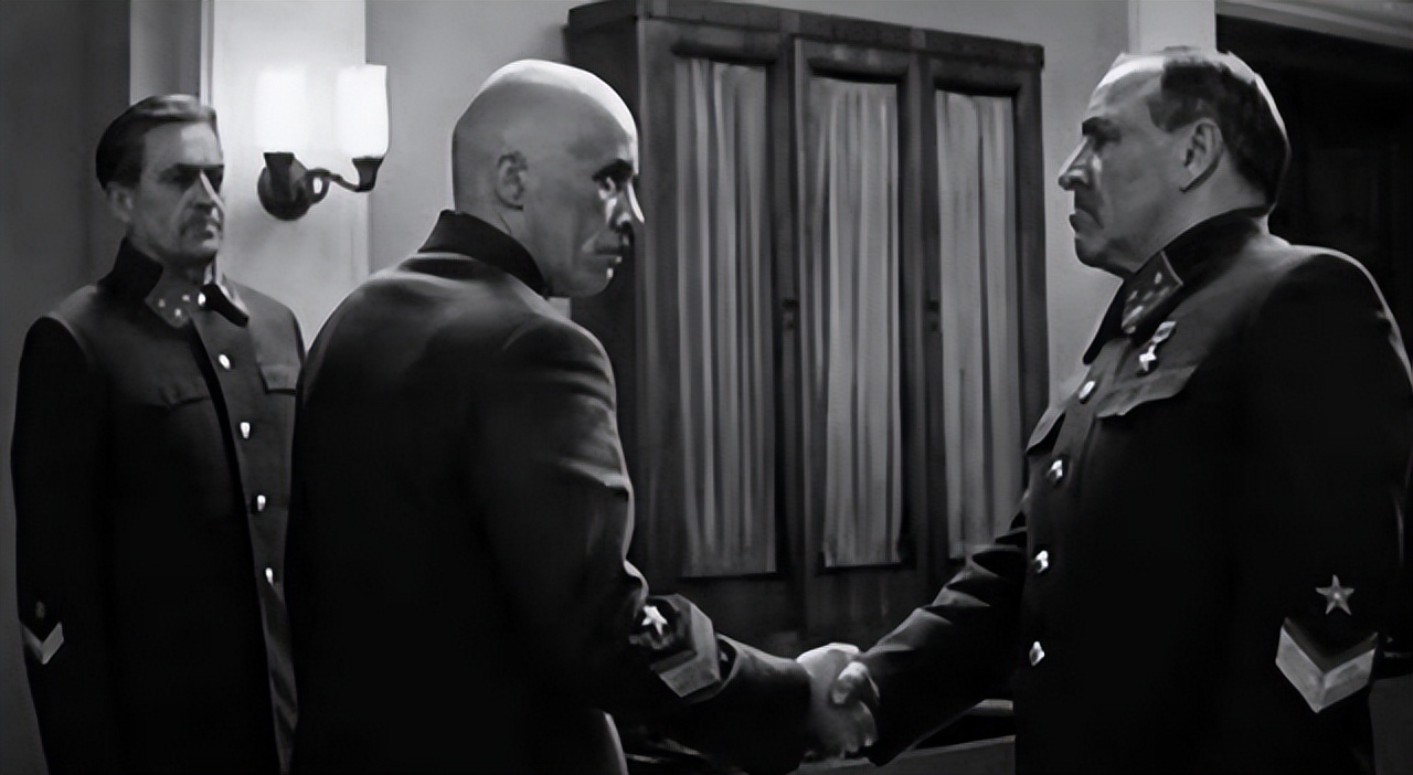 �͸���������̣�˹�������о����ϻ���3���ʣ�����˵��һ�λ�