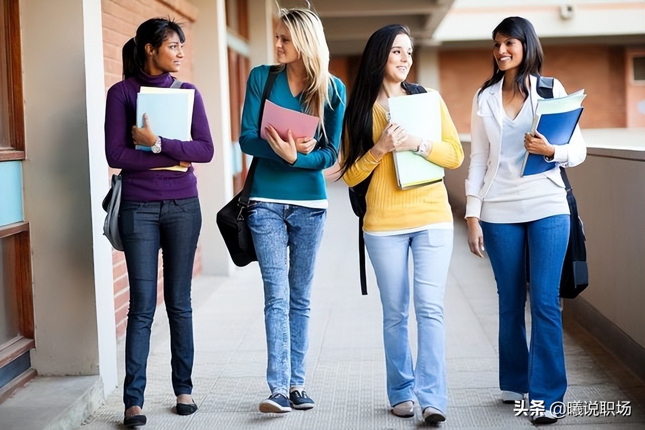 别再死磕公务员了，去考会计吧，需求高门槛低，待遇不输铁饭碗