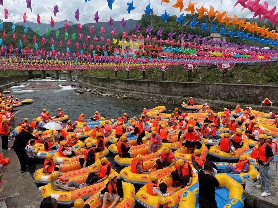乐山周边这些避暑耍水地,承包你的清凉时光